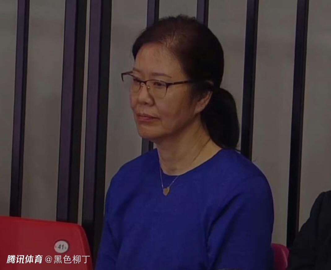 亚洲精品播放